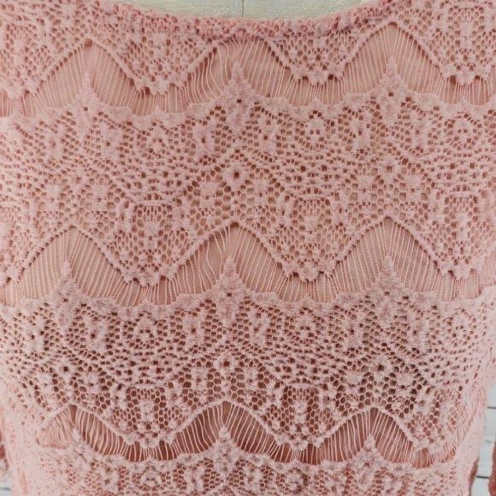 August silk small pink lace back zipper 3/4 sleeve scoop neck blouse - Picture 5 of 8